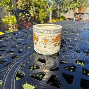 The Treasure Vase Two Dragons with the Pearl